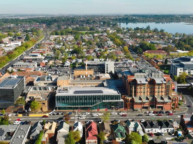 An aerial view of Ballarat Base Hospital, with Lake Wendouree visible in the background
