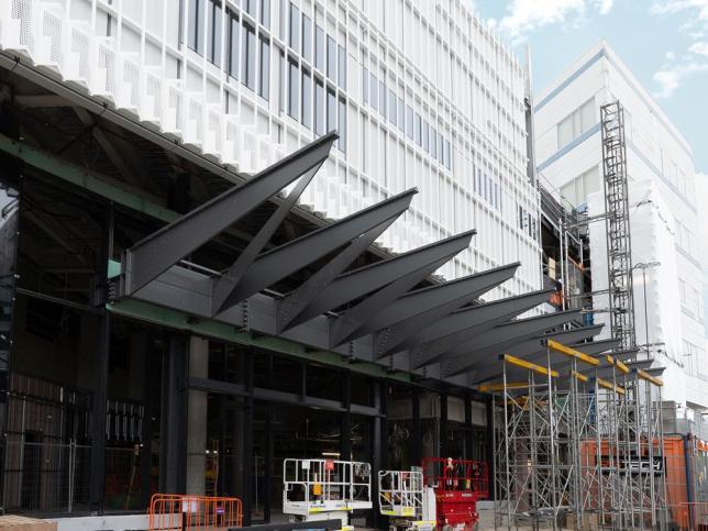 A hospital construction site showing the main entrance